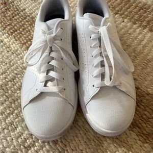 Adidas Cloudfoam Comfort Insole with Black and White Dots